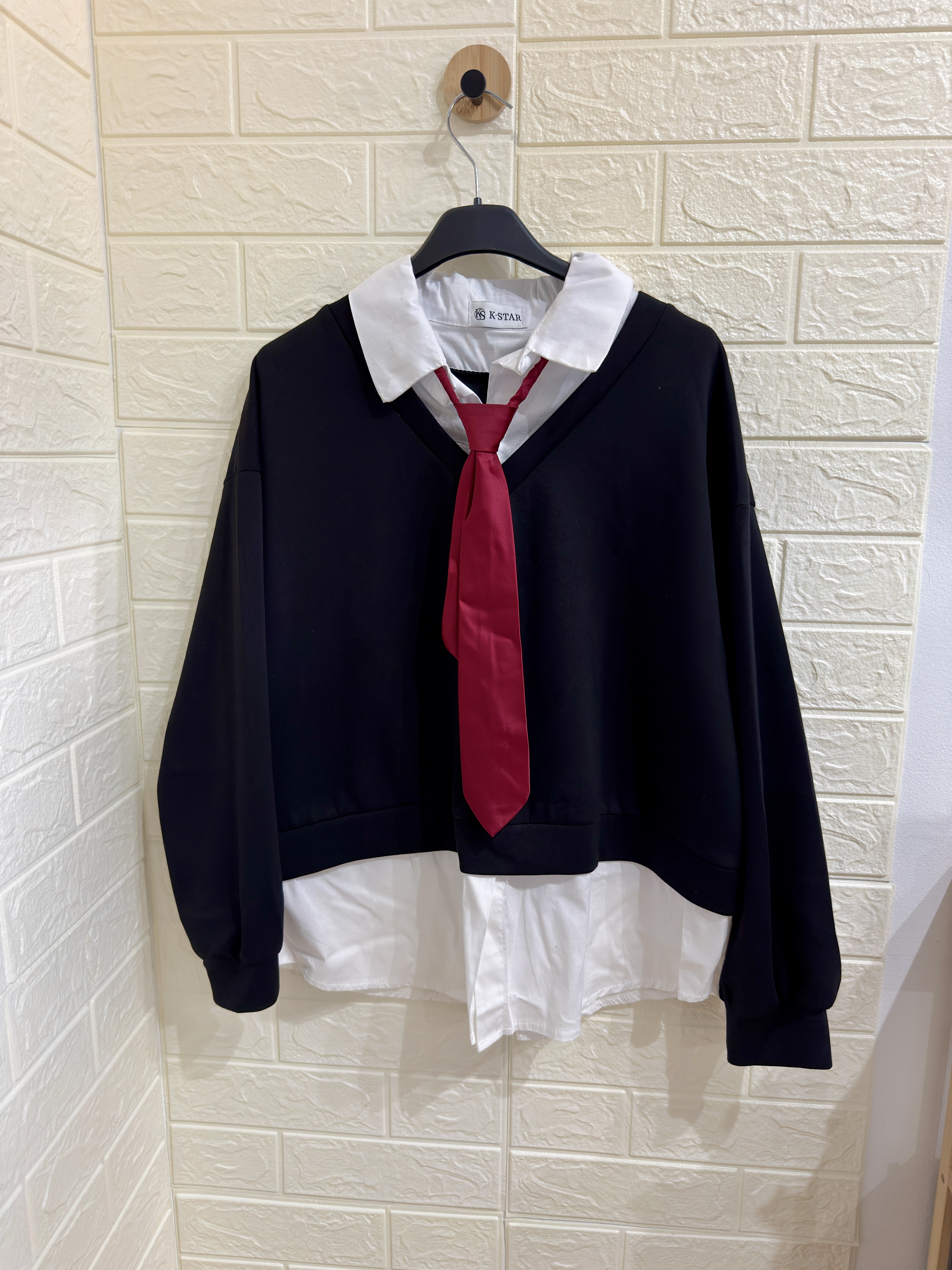 Camisa Corbata Roja
