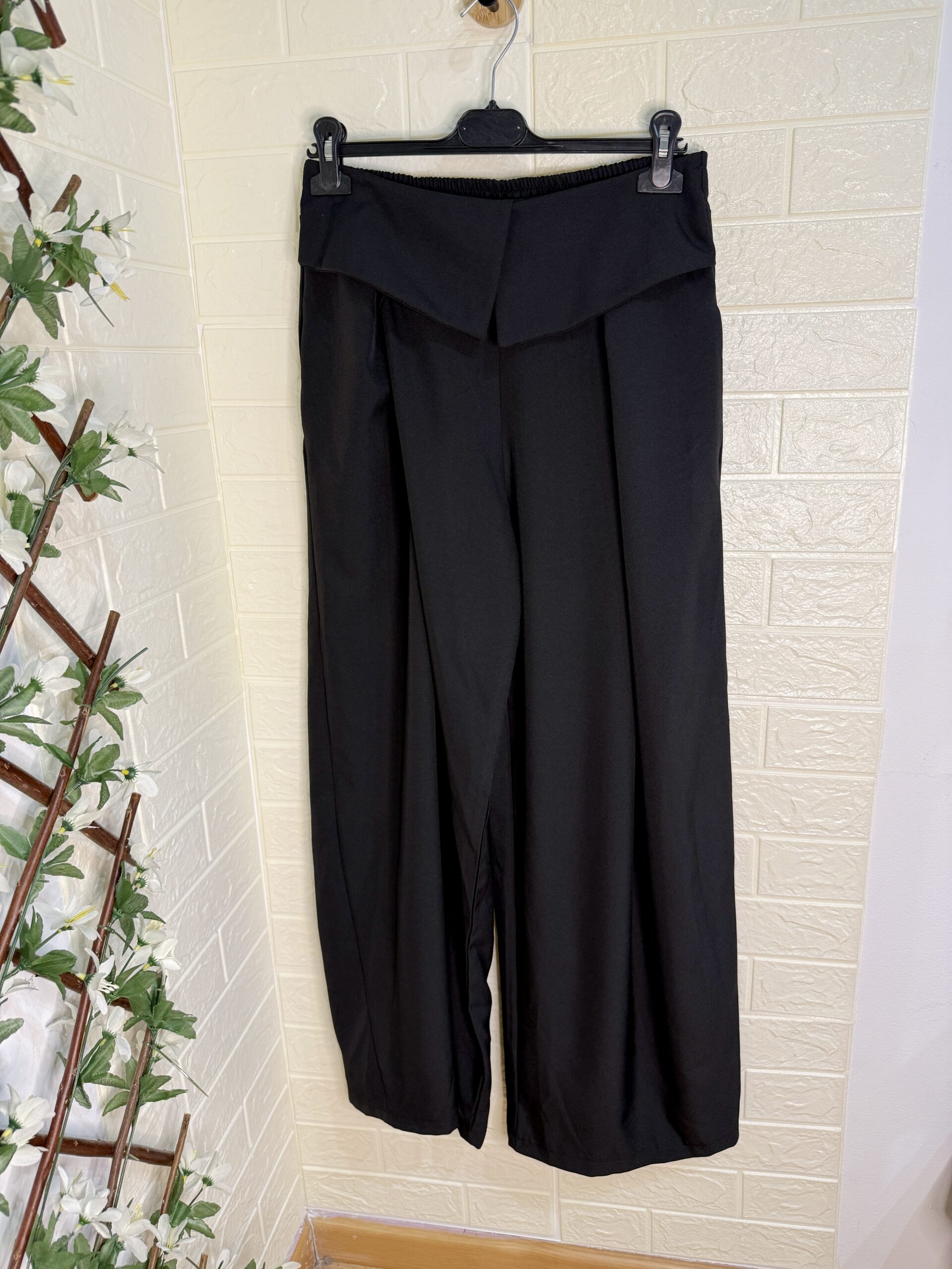 Pantalón Palazzo con Detalle en Cintura - Imagen 3